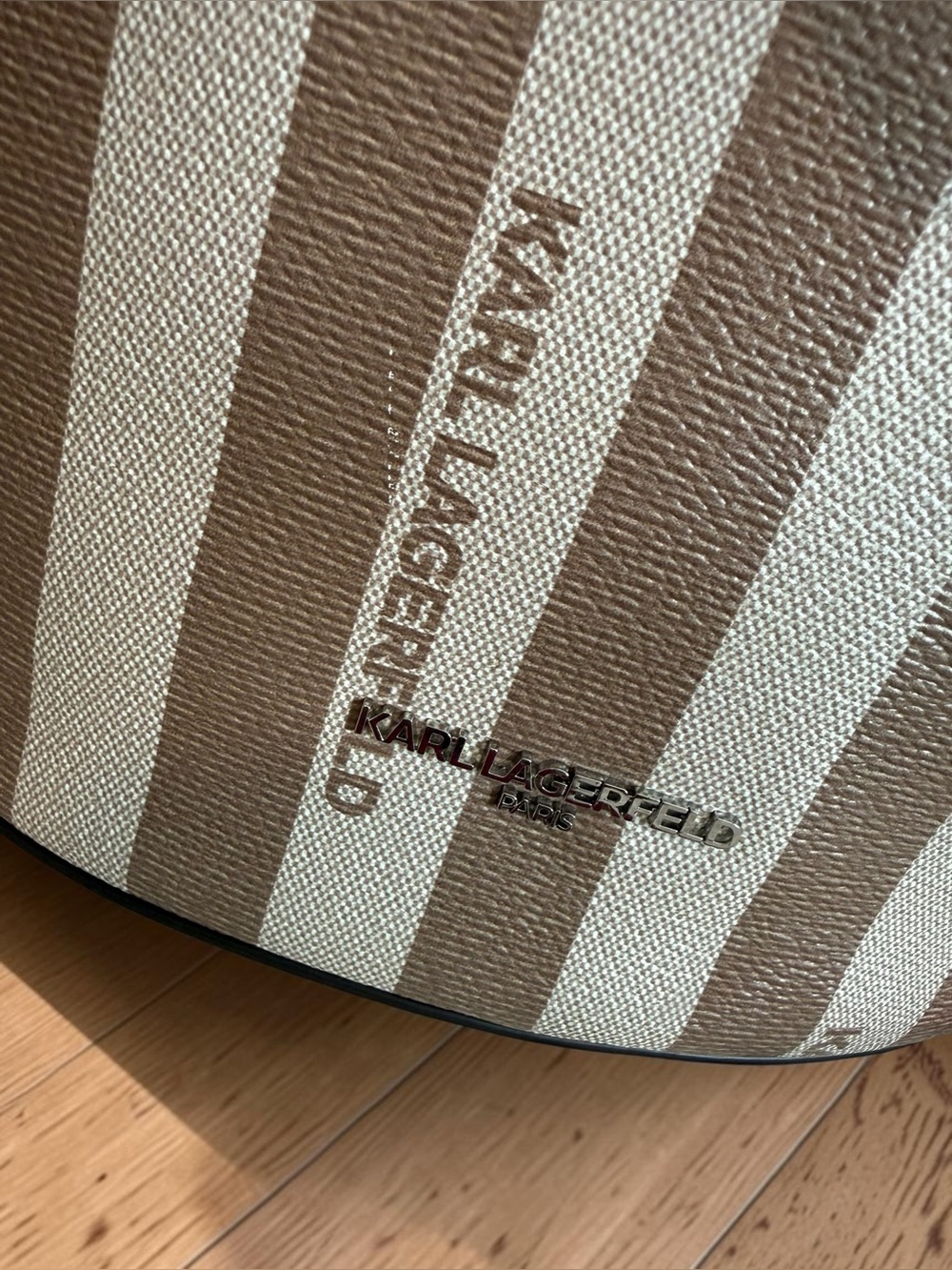 Karl Lagerfeld Beige and Cream Striped Bucket Bag with Pink Trim - Picture 6 of 9
